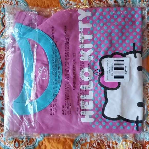 NWT Torrid Hello Kitty Classic Fit Cotton Ringer Tee Size 2 - Picture 4 of 4